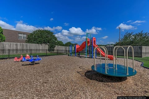Morgan Oaks - 23